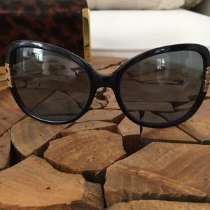 Tory burch sunglasses